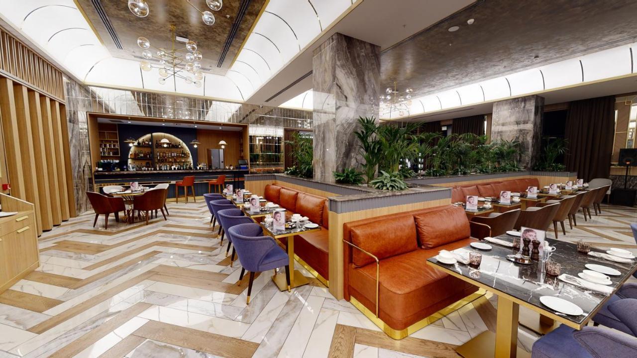 Hotel Intercontinental Baku By Ihg Zewnętrze zdjęcie The interior of the restaurant