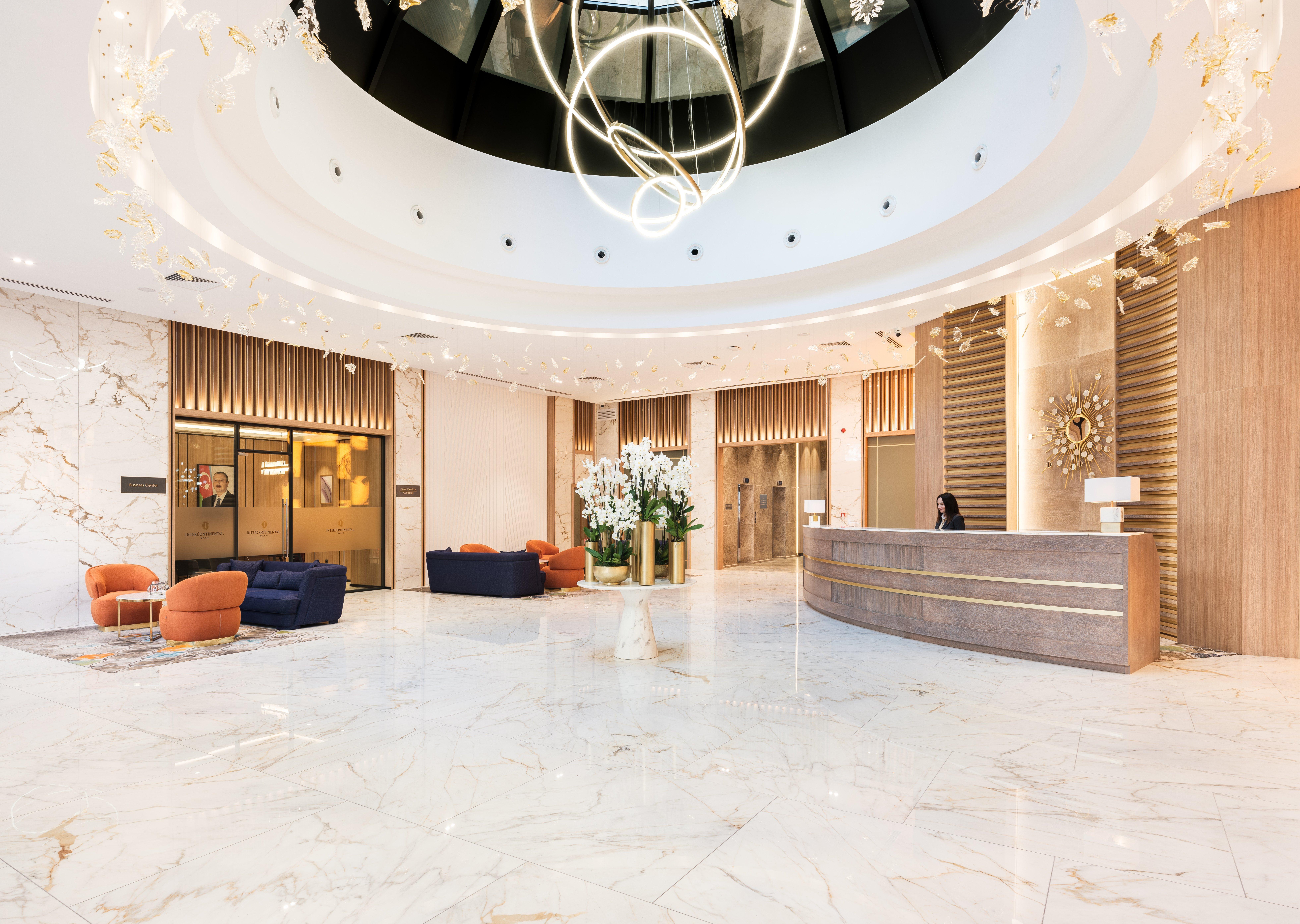Hotel Intercontinental Baku By Ihg Zewnętrze zdjęcie Lobby