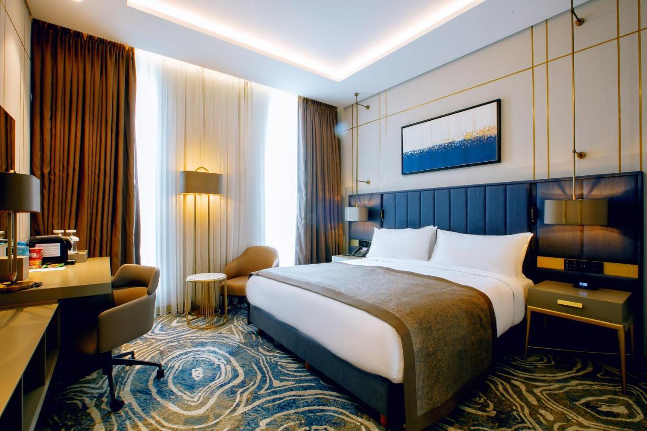 Hotel Intercontinental Baku By Ihg Zewnętrze zdjęcie Deluxe room