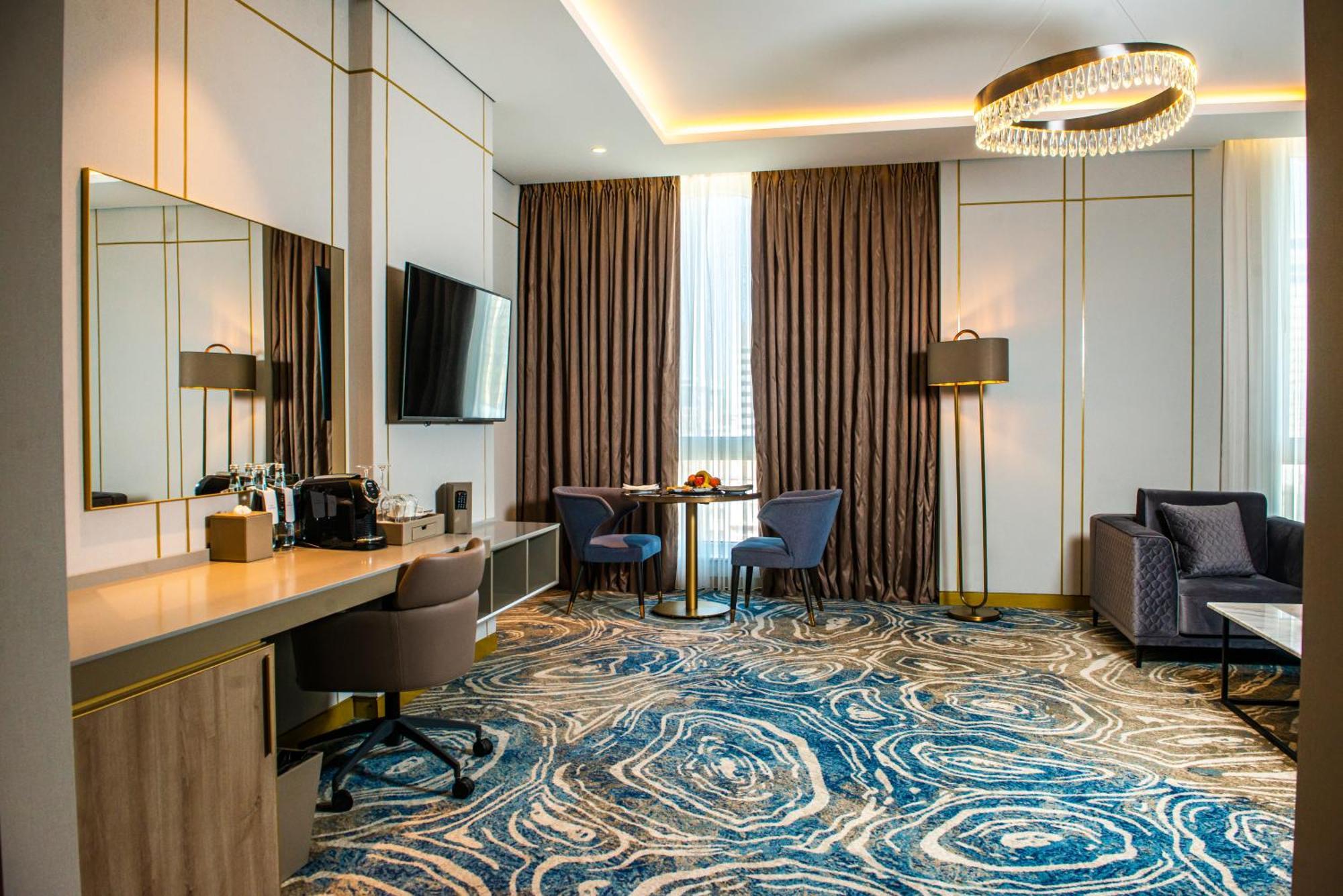 Hotel Intercontinental Baku By Ihg Zewnętrze zdjęcie Suite